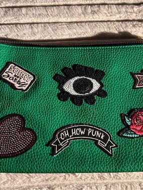 Aldo Green Patch-Embellished Phone Clutch